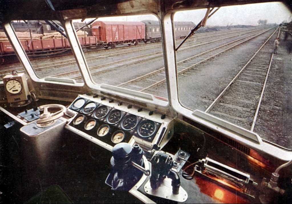 8_ganz-m-498-0_prospekt.jpg