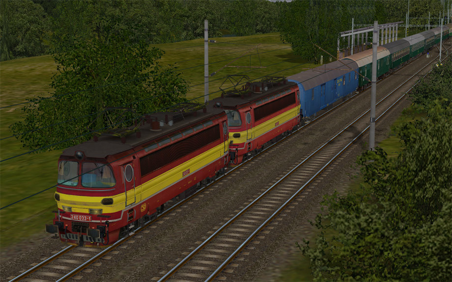 032+033.jpg