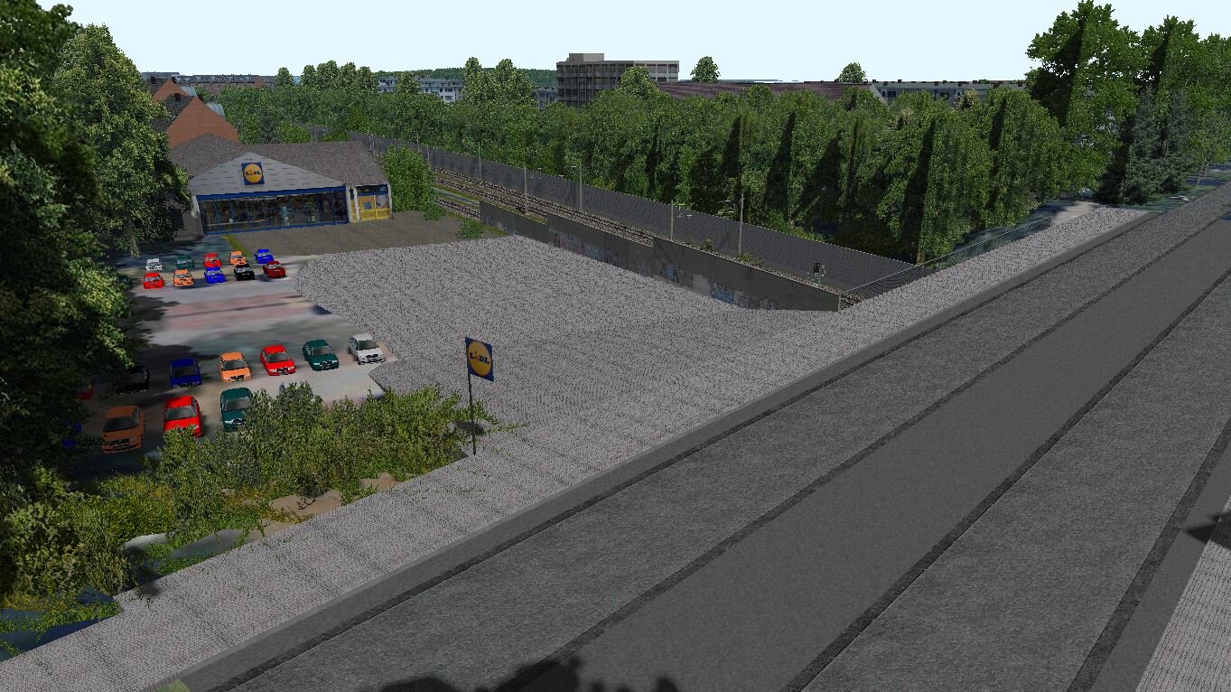 0410Lidl.JPG 0410Lidl.JPG