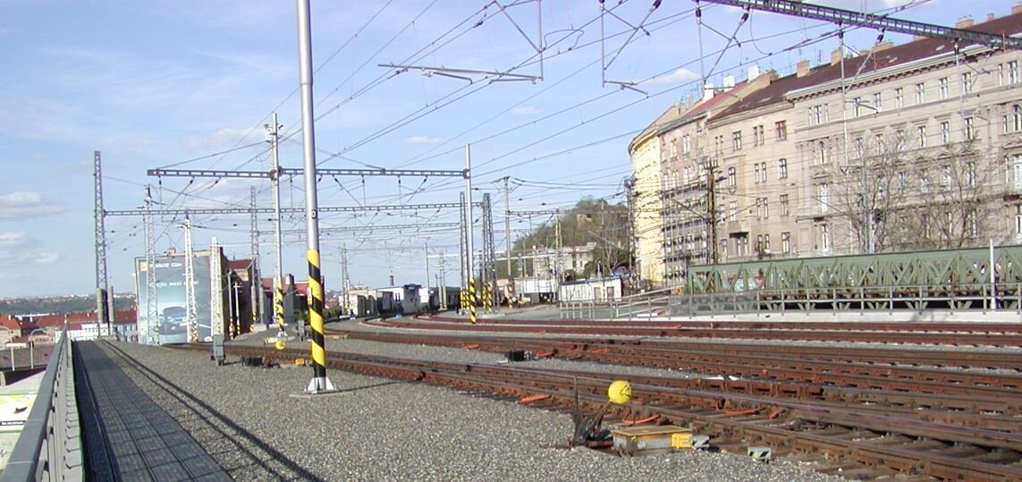 2305praha_zbourane3.JPG