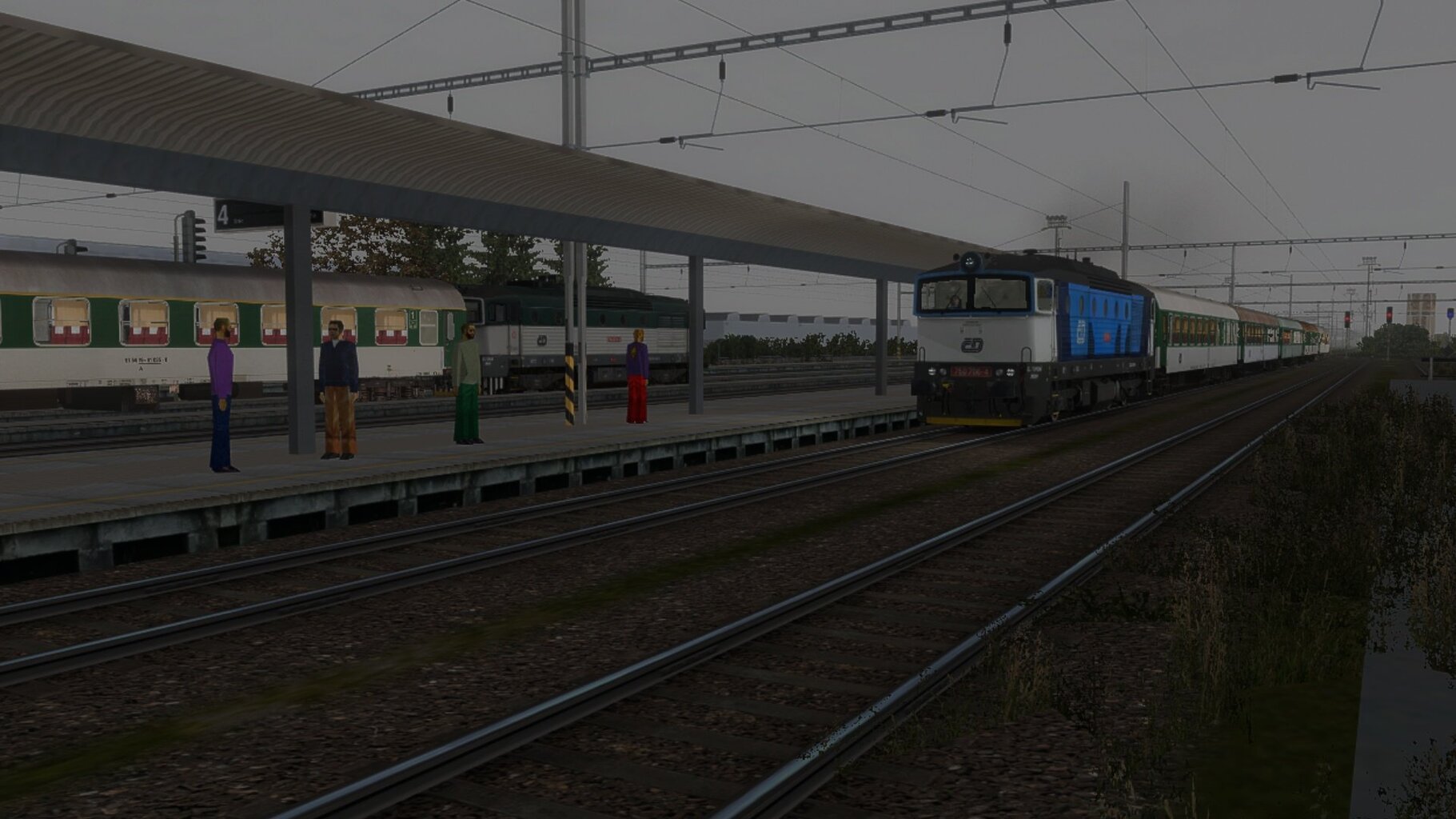 r701_012.jpg