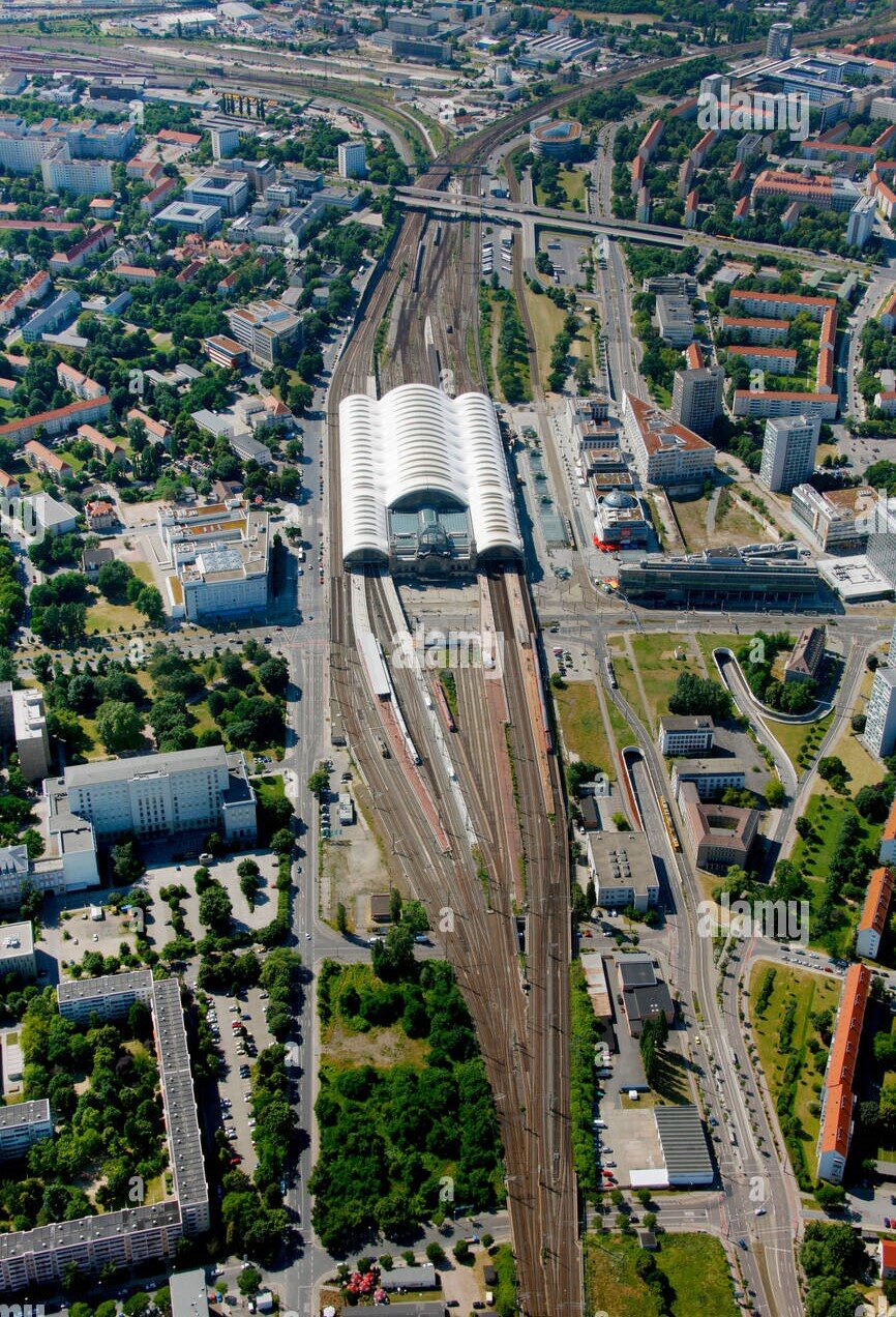 luftbild-hauptbahnhof-dresden-sachsen-deutschland-europa-c09t0j.jpg